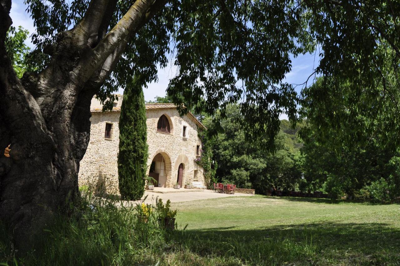 Mas Pages Hostel Sant Esteve De Guialbes Exterior foto